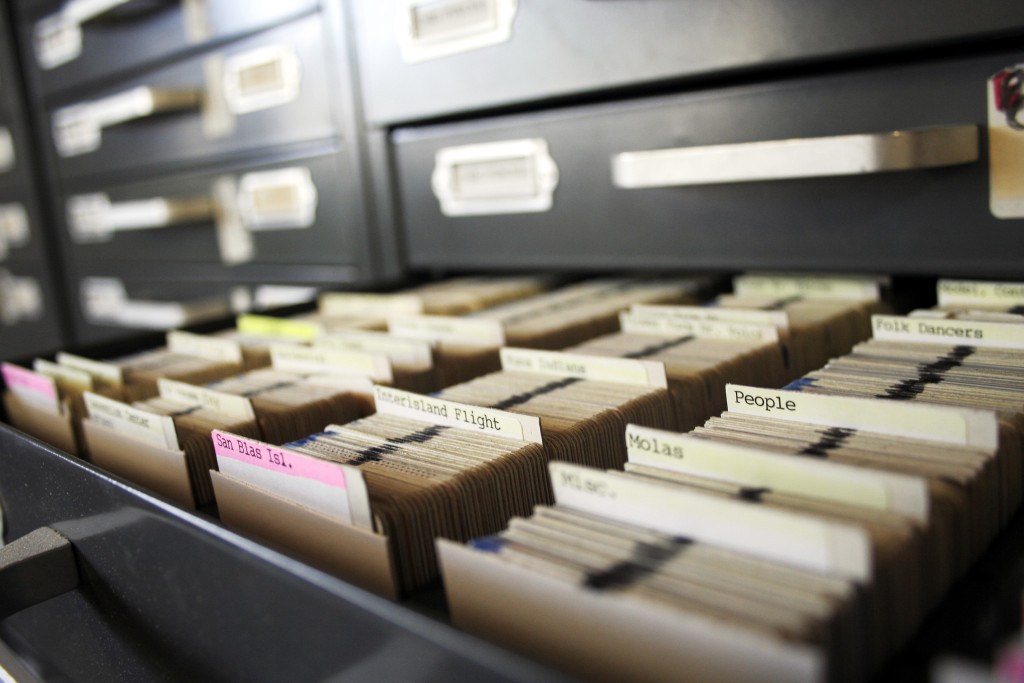 обеспечение сохранности документов архивного фонда рф