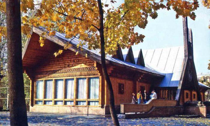 музей брянский лес в парке толстого