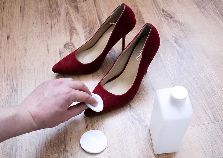как подчистить замшевую обувь высококачественно качественно