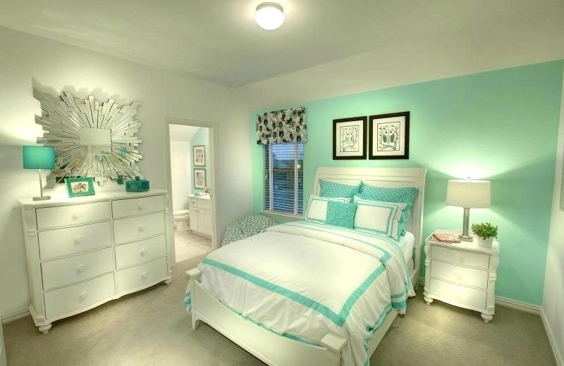 спальня в зеленом цвете дизайн фото