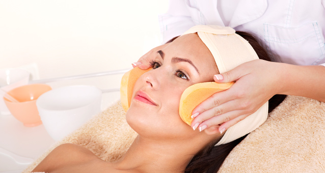 Основные этапы очищения кожи лица: особенности и рекомендации