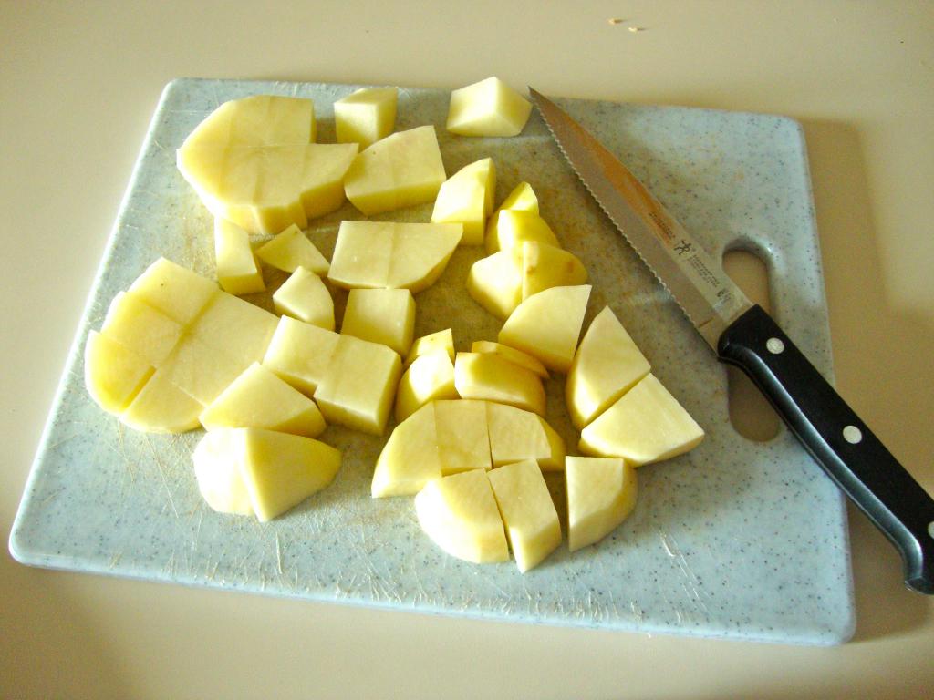 картошка кубиками