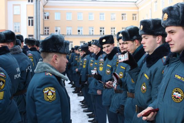 Выпускники института МЧС