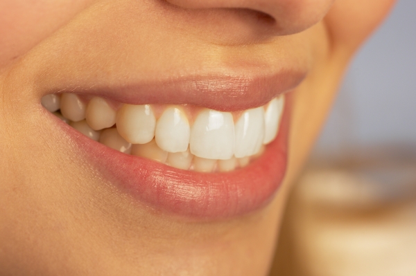 Восстановление зубов при помощи коронок