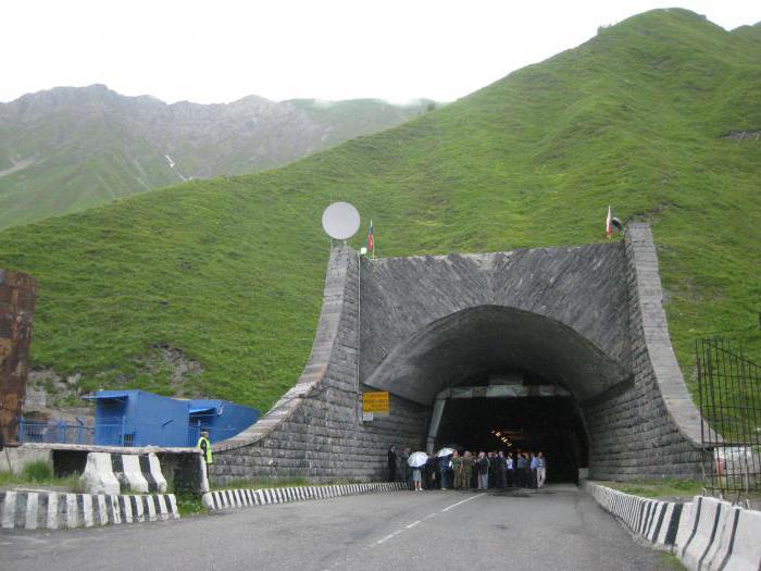 дорога через рокский тоннель