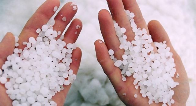 Морская соль укрепляет ногти