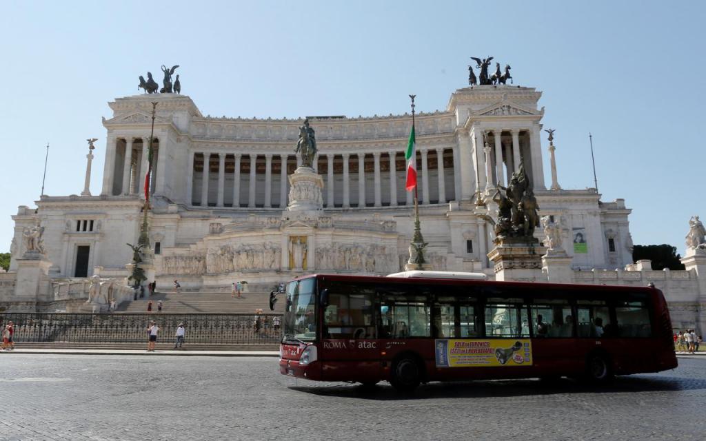 Автобус в Риме