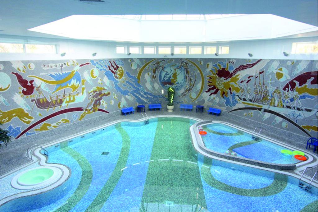 отель в Минске с бассейном