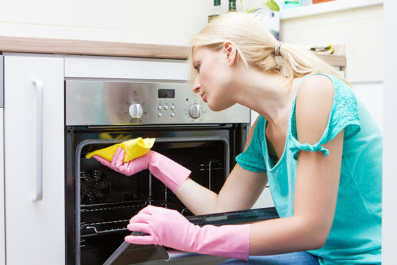 Как почистить духовку от жира