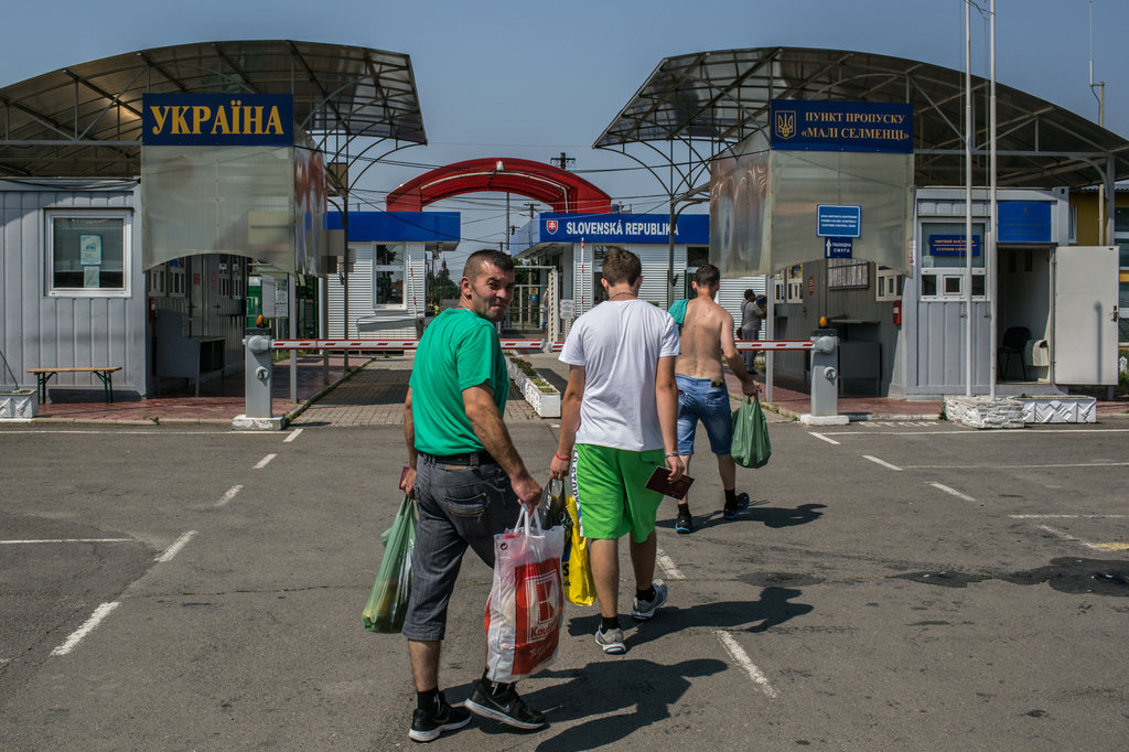 Въезд граждан России в Украину