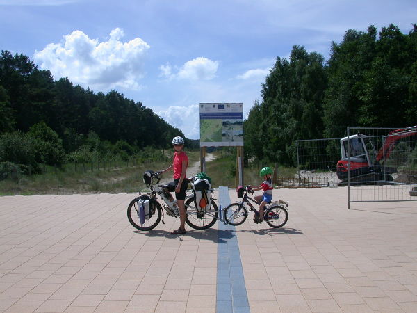 велосипедисты на польско-германской границе