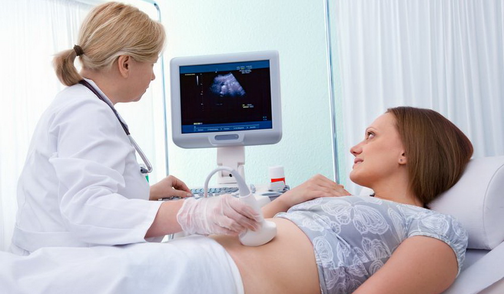 месячные во время внематочной беременности