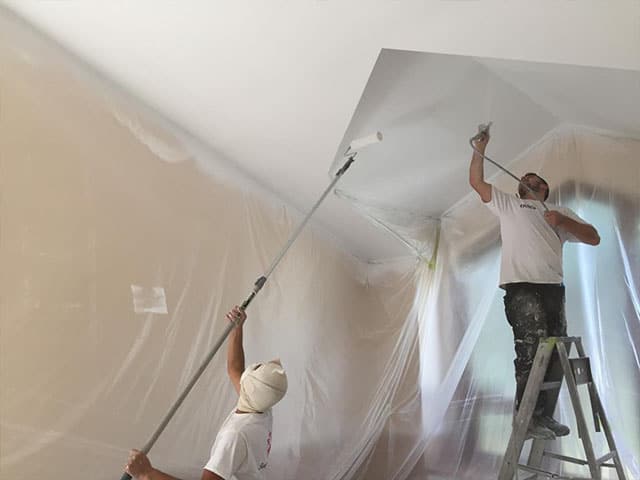 как подготовить потолок под покраску акриловой краской