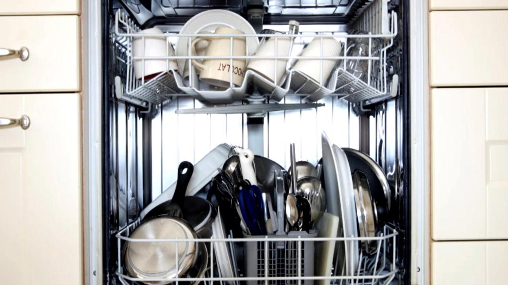 монтаж встроенной посудомоечной машины