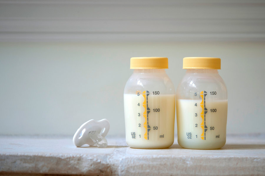 Сколько греть молоко в микроволновке