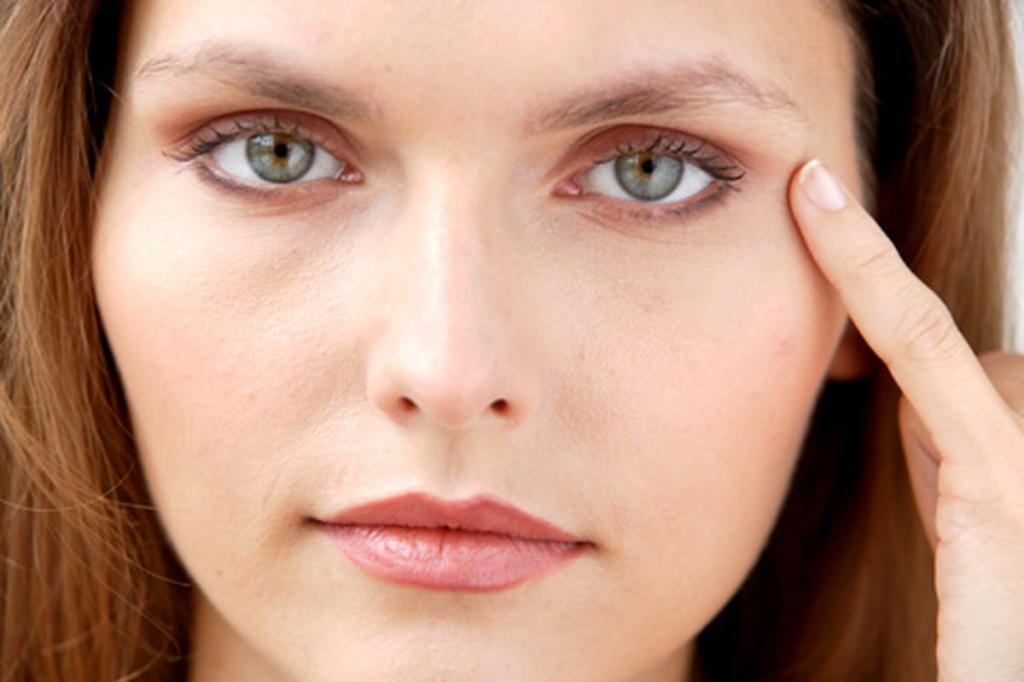 Гепариновая мазь для лица: инструкция по применению, отзывы косметологов. Гепариновая мазь от морщин вокруг глаз