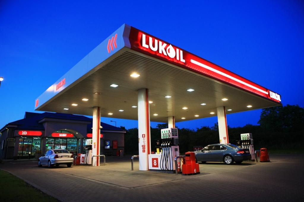 Моторное масло "Лукойл Генезис": обзор, описание, характеристики и отзывы