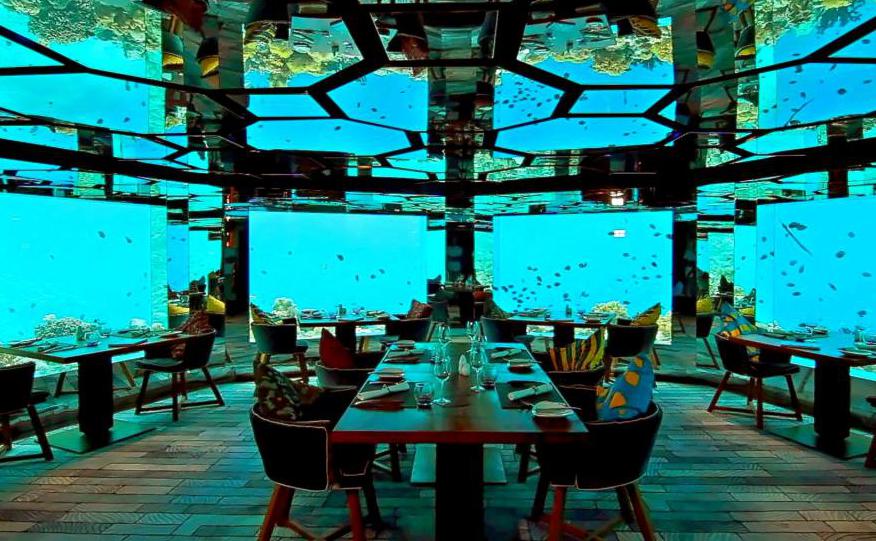 Подводный ресторан в Анантара Кихавах Мальдивы