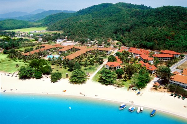 Вид на Holiday Villa Beach Resort & Spa Langkawi 4*.