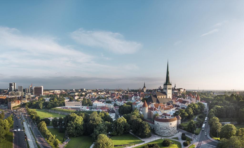 Вид на Таллин с квадрокоптера