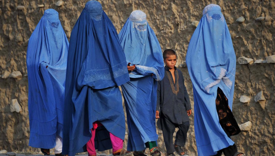 женщина в афганистане