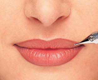 Перманентный макияж губ - отзывы, описание техники и последствия