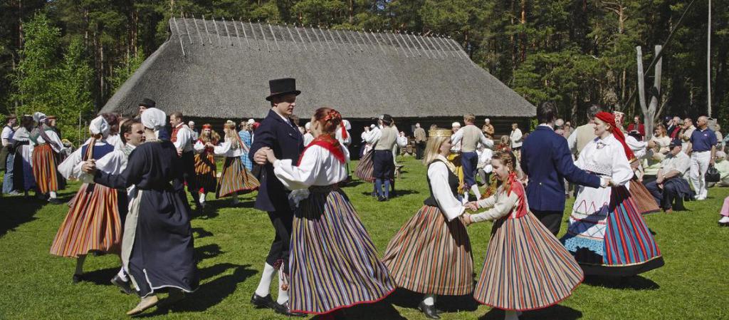 танцы эстонцев