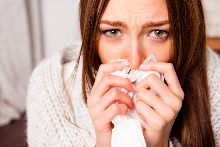 Первые симптомы простуды