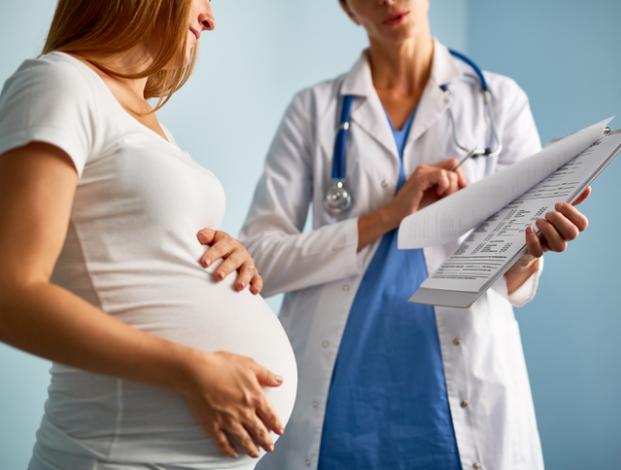Оранжевые выделения при беременности: причины, симптомы, лечение и рекомендации гинекологов