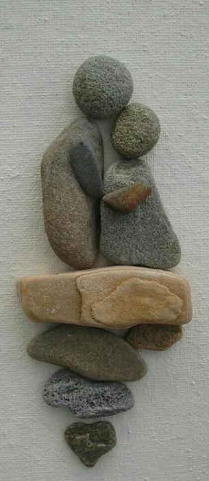 композиция из камней для школы