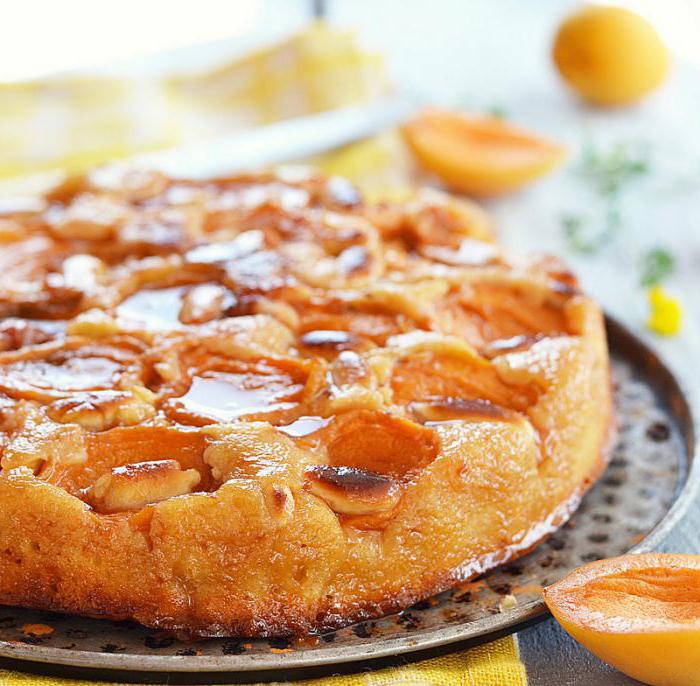 пирог с абрикосами в мультиварке