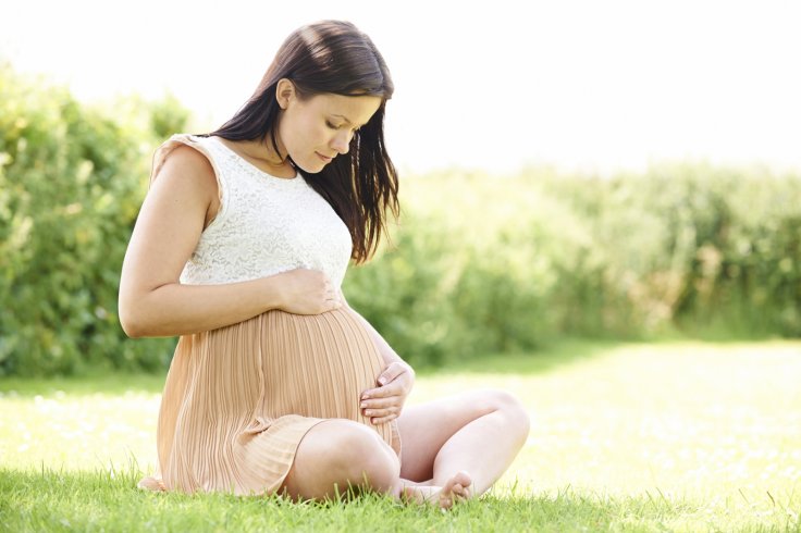 Ком в горле при беременности: основные причины, симптомы и лечение