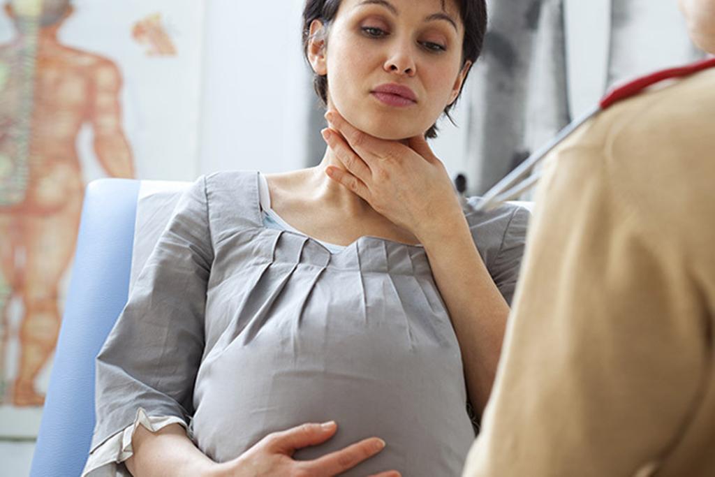 чем исцелять горло при беременности