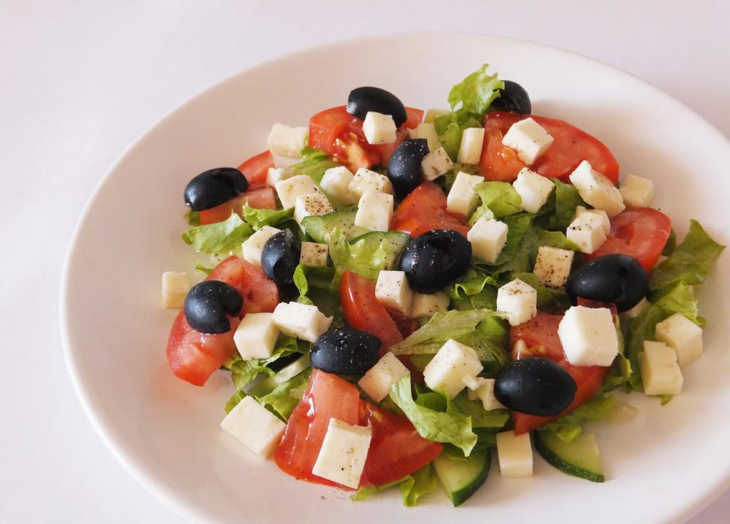 Салат греческий: классический рецепт
