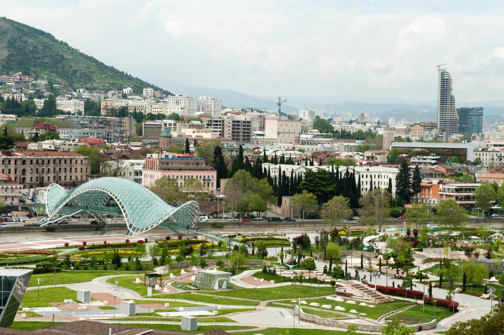 Парк Рике, где находится канатная дорога в Тбилиси