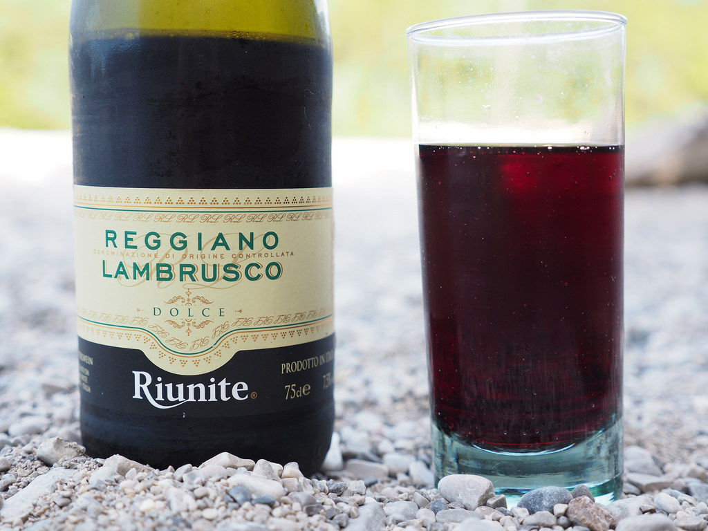Вино Riunite Lambrusco Emilia