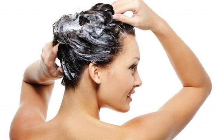 Разглаживающий шампунь для непослушных волос: как выбрать