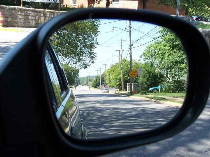 Как правильно настроить зеркала в автомобиле? Советы для водителя