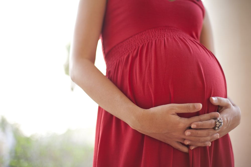 Стрептококк в мазке при беременности: причины, симптомы и лечение