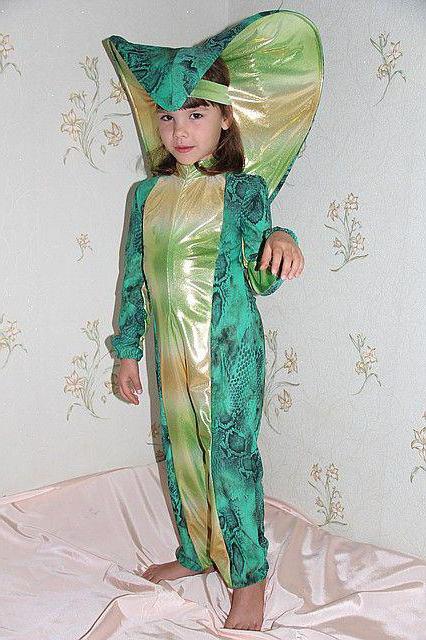 костюм змеи для девочки
