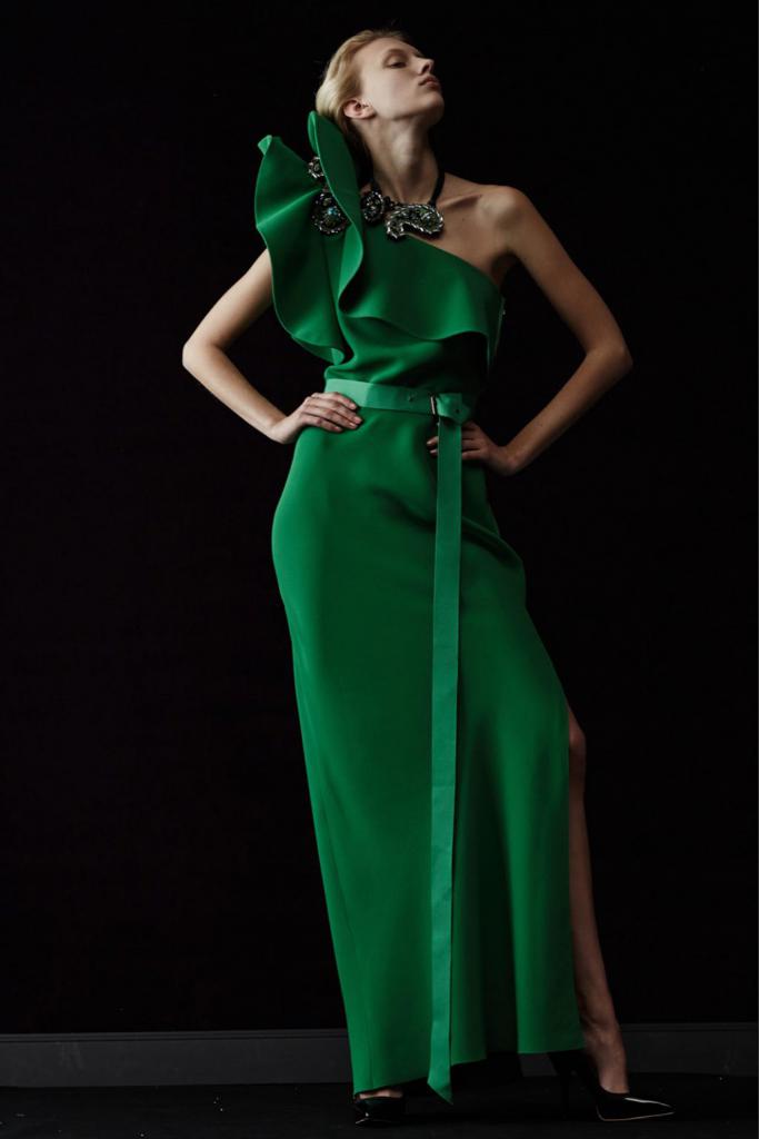 вечернее платье темно зеленого цвета