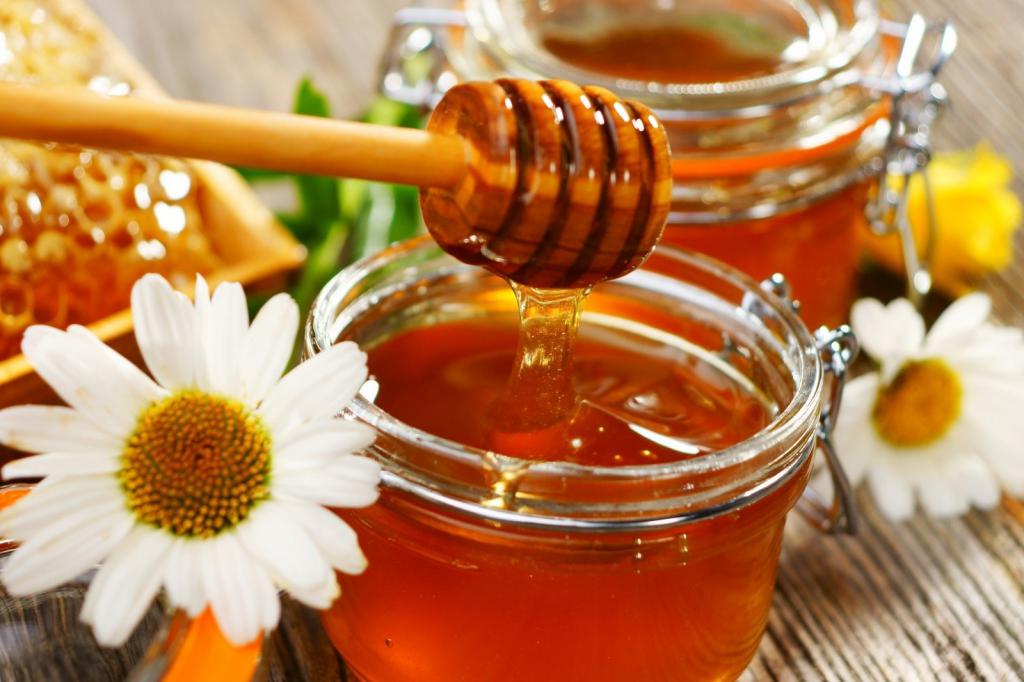 Как использовать мед в бане: правила применения, разновидности рецептов, отзывы