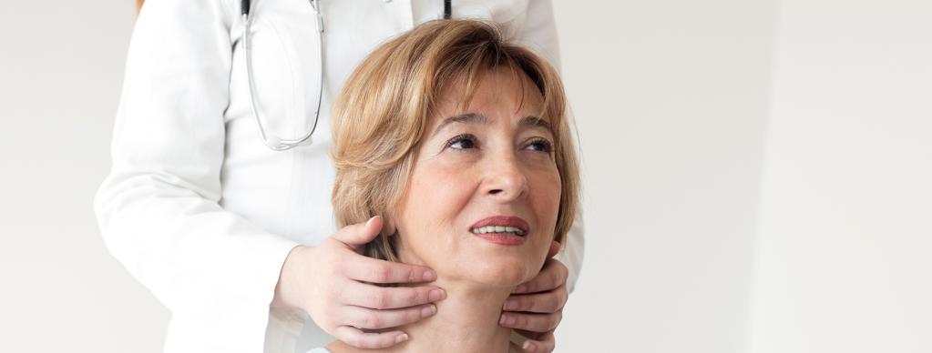 Обследование больного с проблемами щитовидной железы