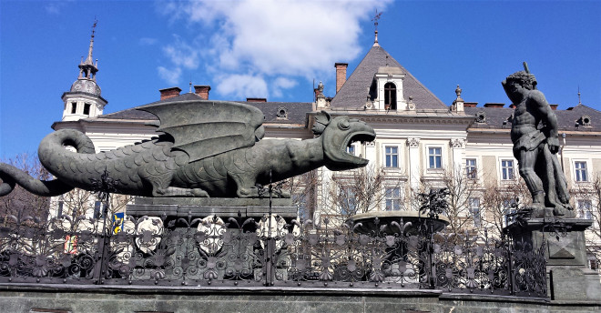 Символ Клагенфурта - дракон Линдврум
