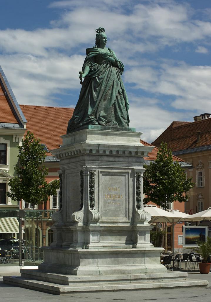 Памятник Марии Терезии, Клагенфурт, Австрия