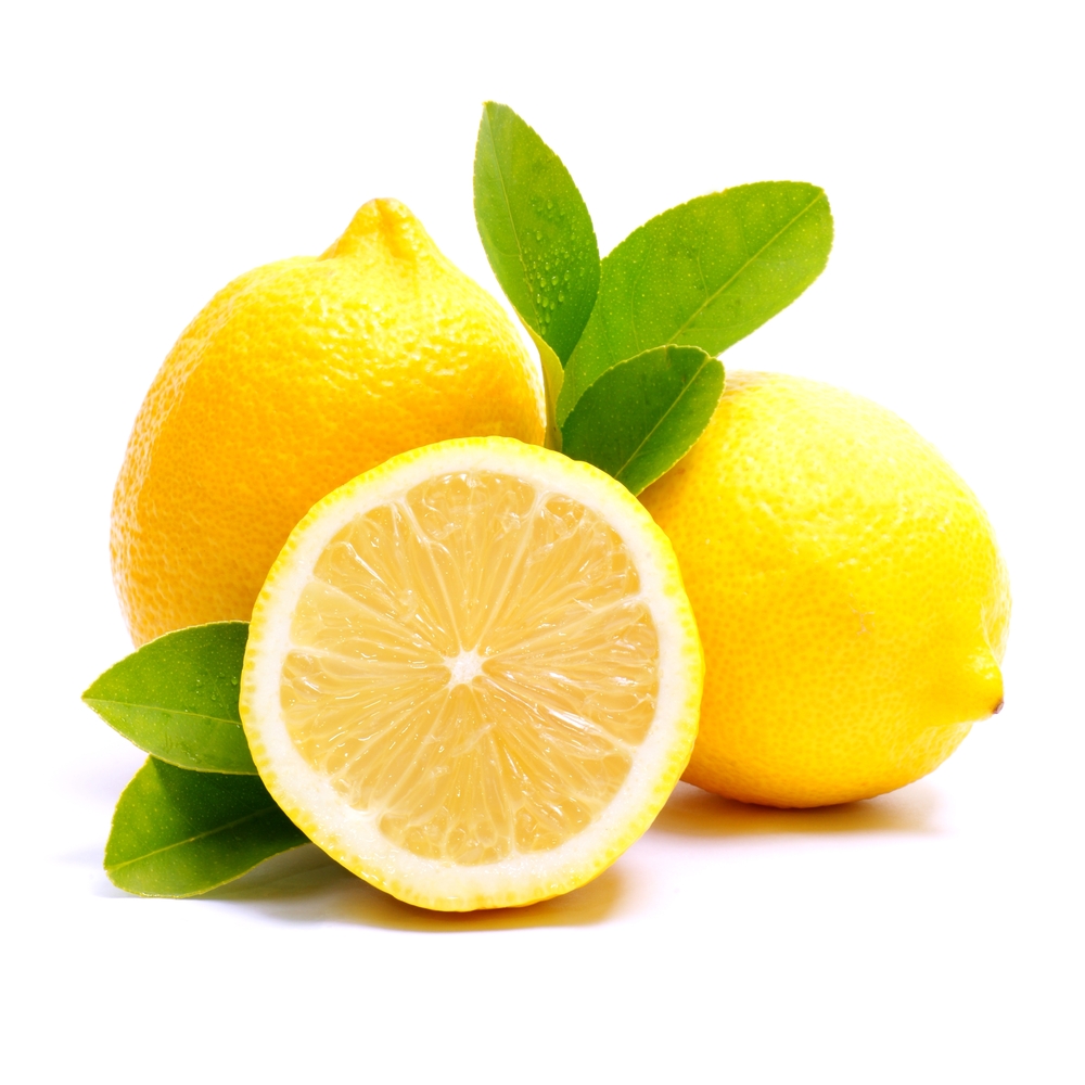 Лимон отбеливает кожу лица