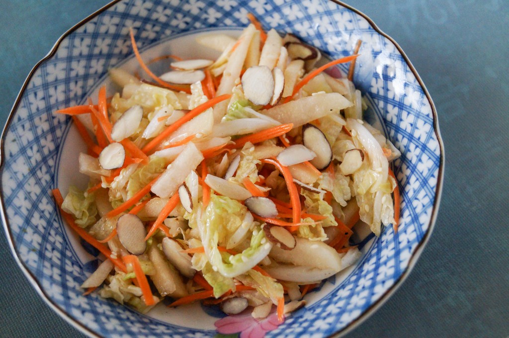 салат с корейской морковкой и фасолью