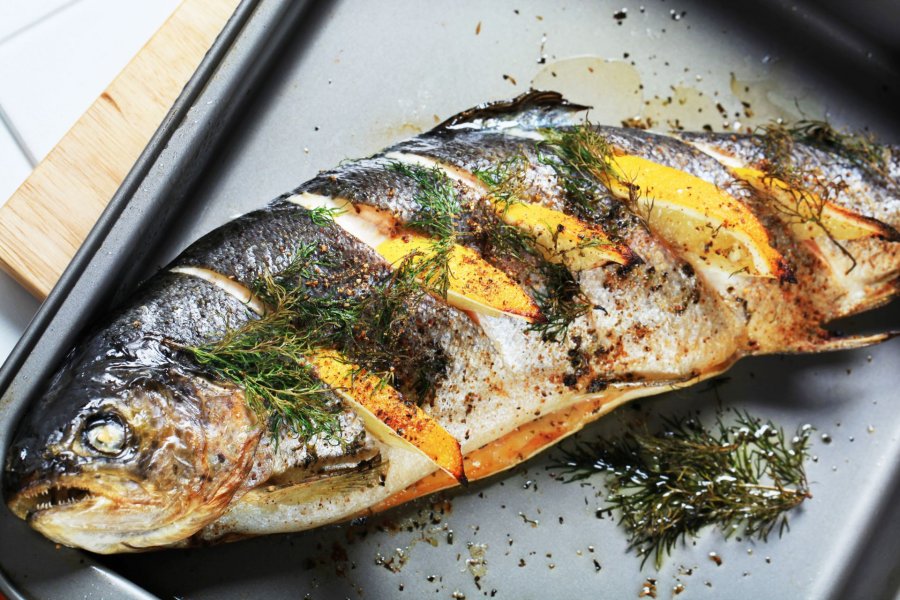 Рыба с лимоном в духовке рецепт