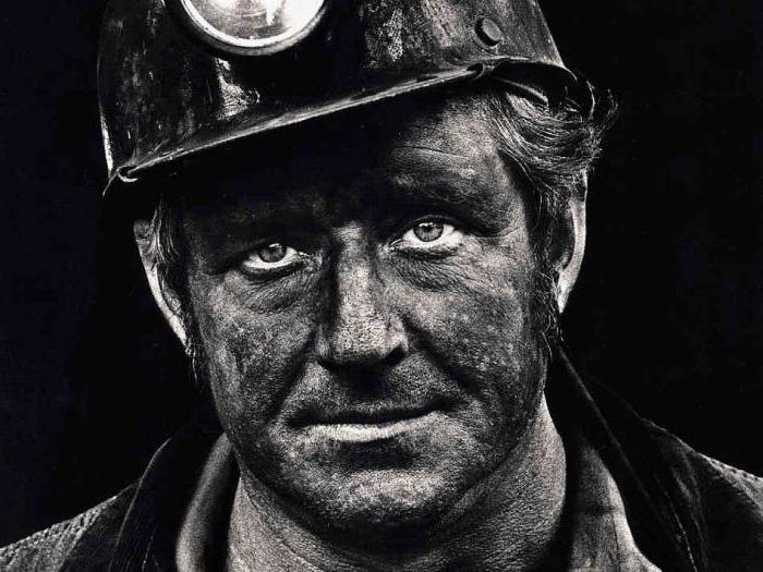зарплата шахтера в россии