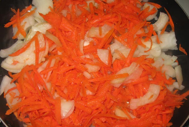 Капустные котлеты с морковью